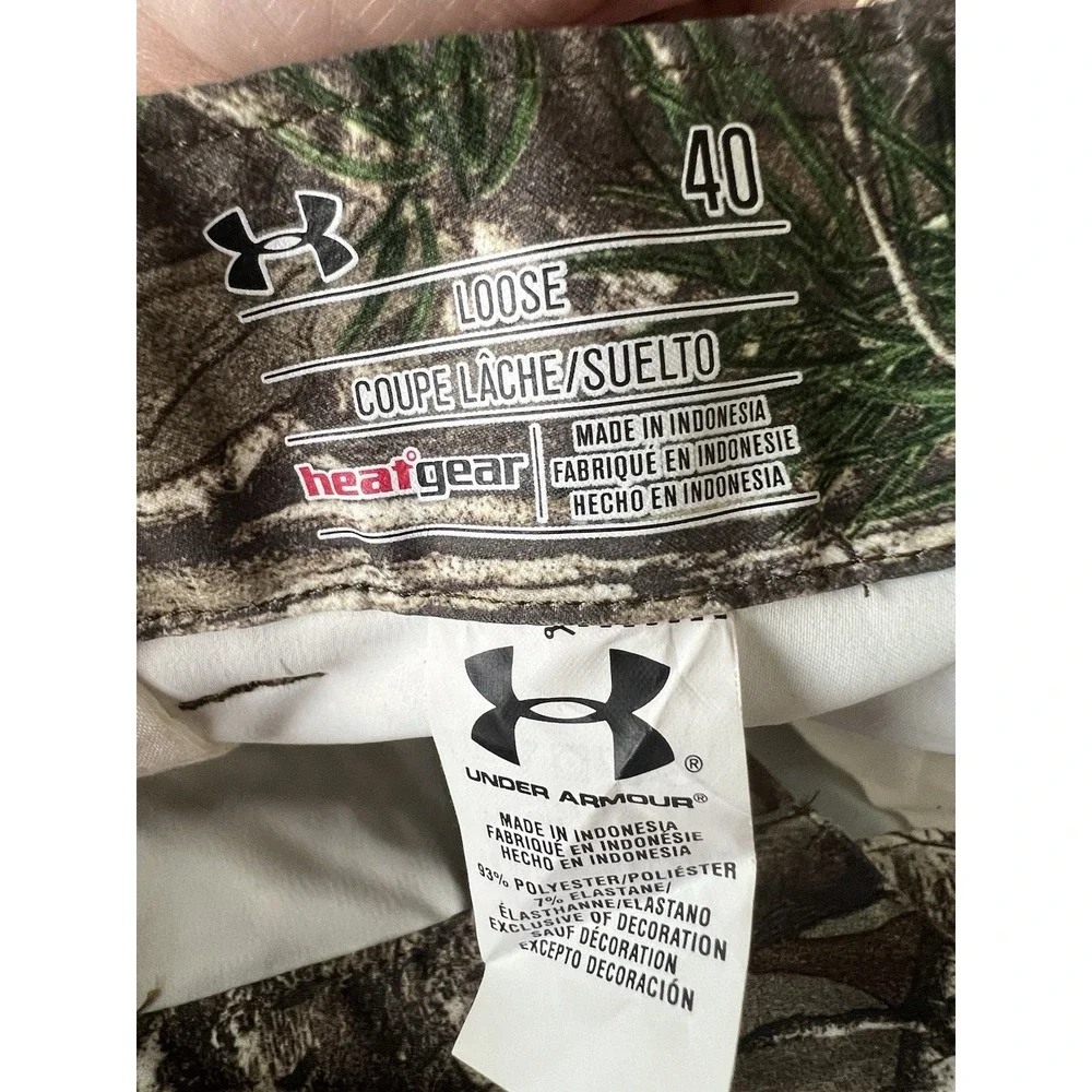 Under Armour Cargo Shorts Tag 40 Actual 41 10.5